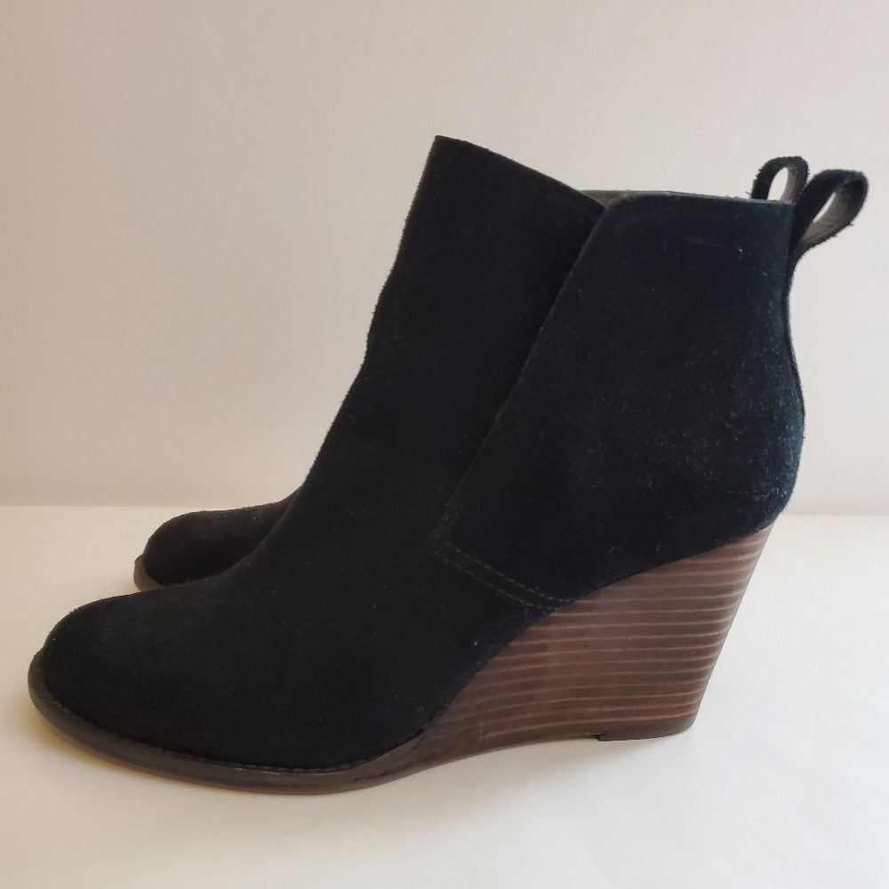LUCKY BRAND Pull-On Suede Wedge Bootie